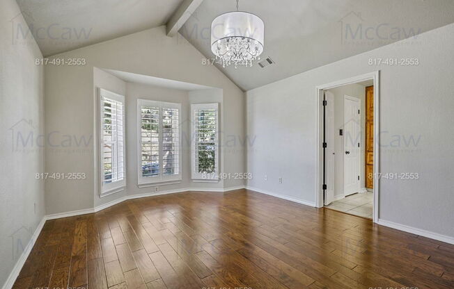 1 CREEKMERE CT