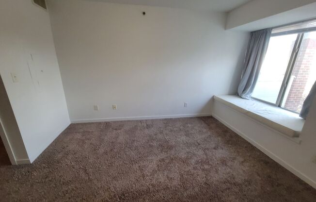 1 bed, 1 bath, $1,850, Unit Unit 303