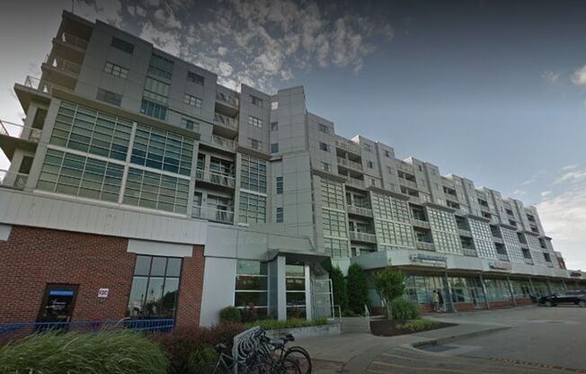Luxury Condo on the Waterfront, with dedicated garage parking!