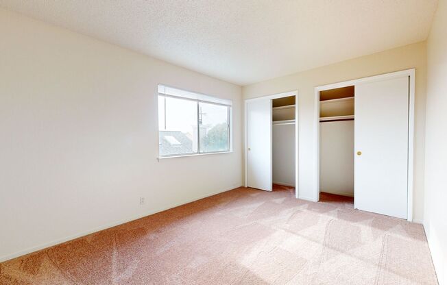 2 beds, 2 baths, $2,450, Unit Apt D