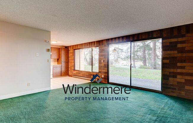 Windermere PM: 2 bedroom/2 bath condo