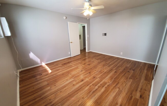 1 bed, 1 bath, 680 sqft, $2,100, Unit 17