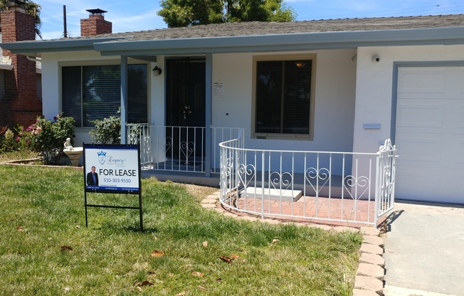 AMAZING Updated 3 Bedroom/2 Bath Home in Good School Area! - BERRYESSA