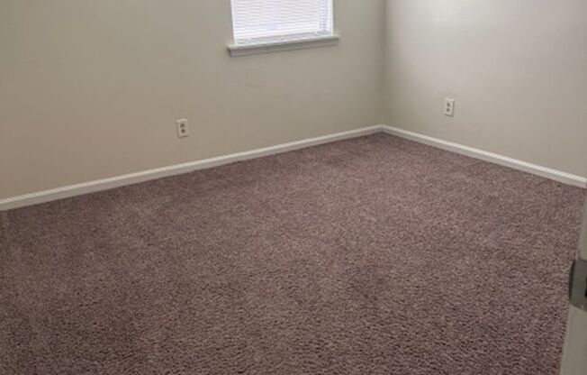 2 beds, 1 bath, 940 sqft, $1,125, Unit 203N