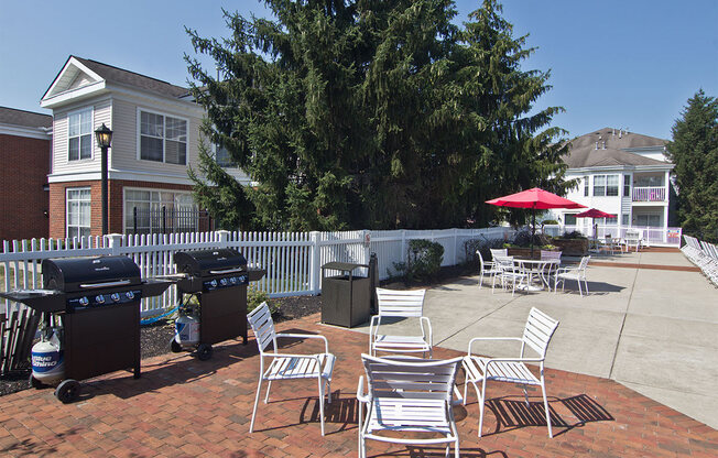 the orchard apartments outdoor grill area