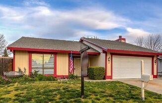 **Charming 3-Bedroom 2-Bathroom Home in Roseville**