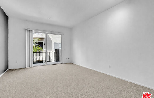 1 bed, 1 bath, 774 sqft, $3,100, Unit 311