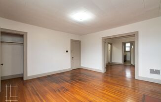 1 bed, 1 bath, $850, Unit 2464 N. 4th St. Apt. B