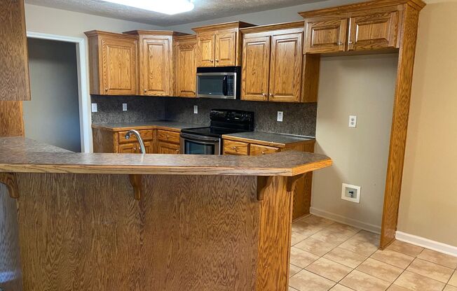 2404 Lancashire Lane, Cabot AR 72023 - Large 4br 2ba Stonehenge Estates