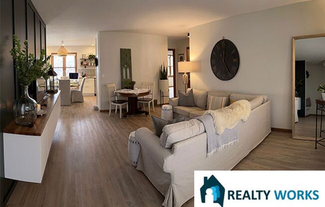 Beautiful 3 Bed Townhome!