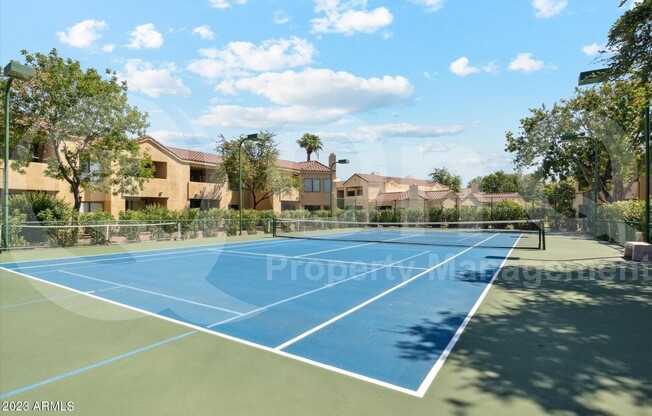 2 beds, 2 baths, 1,075 sqft, $1,975, Unit 2127