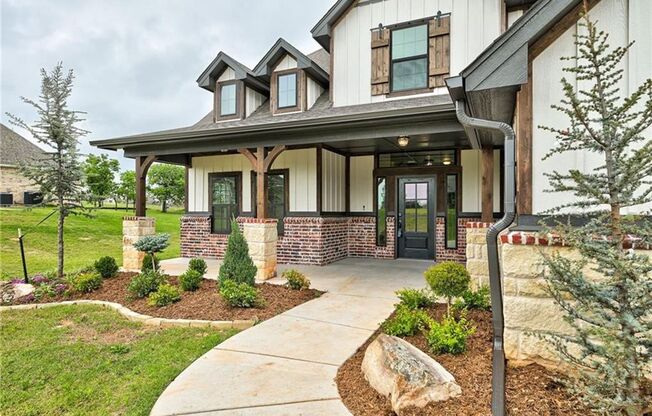 **Stunning 4 Bed, 4 Bath in Edmond Schools