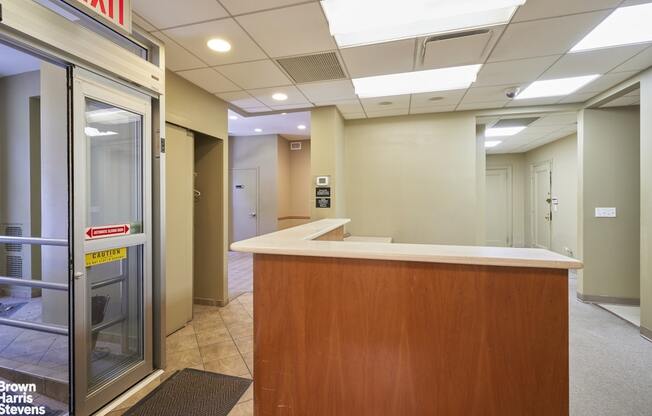 1115 5 AVE