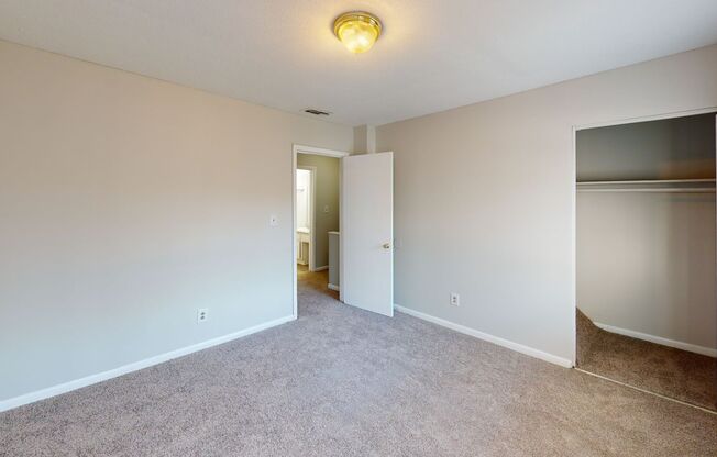 2 beds, 1.5 baths, 1,210 sqft, $1,199, Unit 15-G