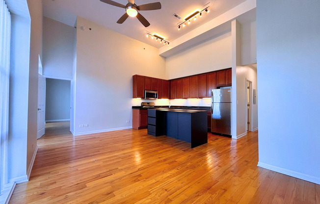 1 bed, 1 bath, $1,885, Unit E4