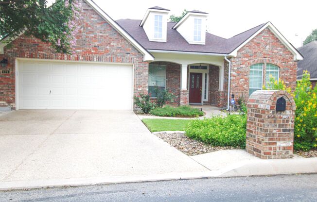 121 Antler Circle