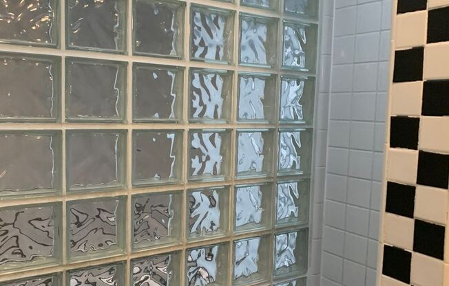 Super fun remodeled Apartment