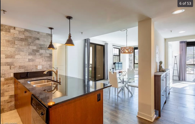 2 Bed condo in Lake Las Vegas- Gorgeous Lake Views