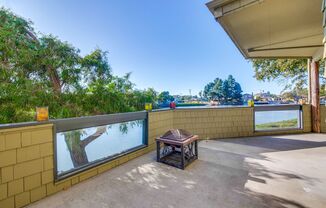 Beautiful Waterfront Condo 3 bedroom,2 bath $5800