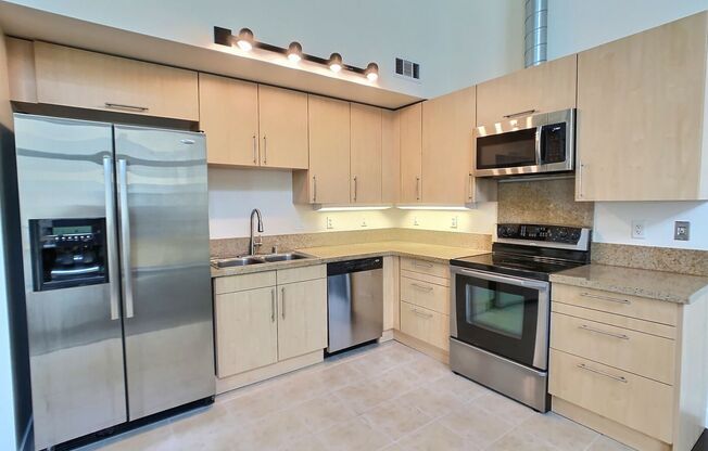 Modern Loft in Historic Plant 51 in Downtown San Jose