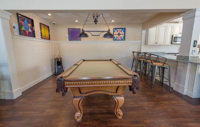 Rent in North Haven, convenient to everything!