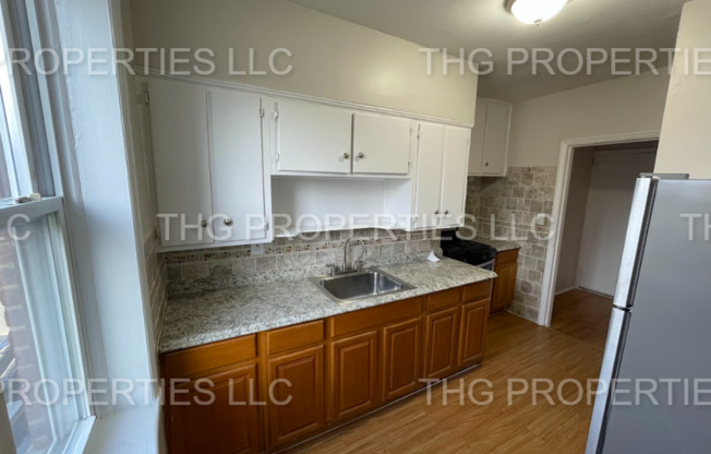 2 beds, 1 bath, 1,000 sqft, $1,699, Unit 1510-B4