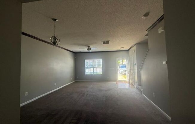 113 Eldon Lane - Bev Roberts Rentals & Property Management