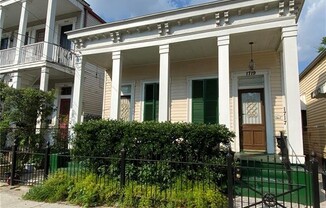 1717 4 ST