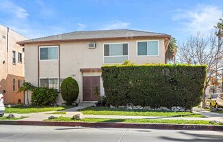 (Arely:B) 502 N. Serrano Avenue / 4667 Maplewood Avenue