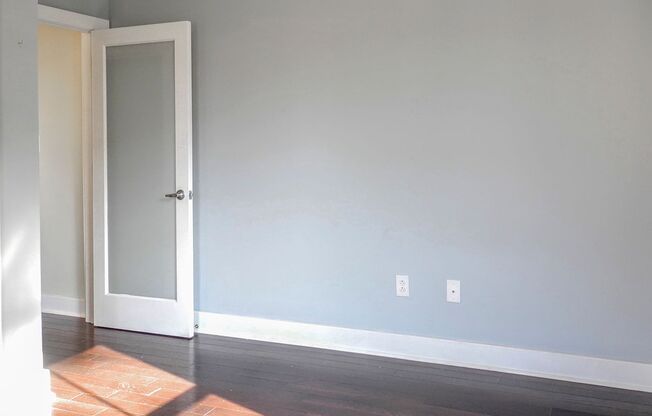 3 beds, 2 baths, 1,201 sqft, $1,720, Unit 14B