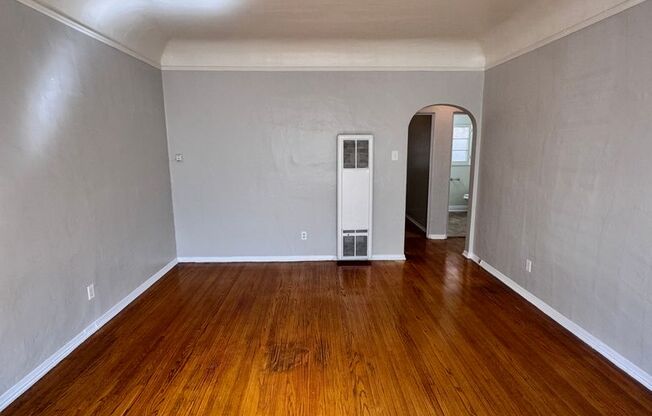 125 Granada Ave