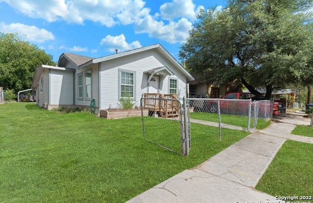 106 Heflin Ct