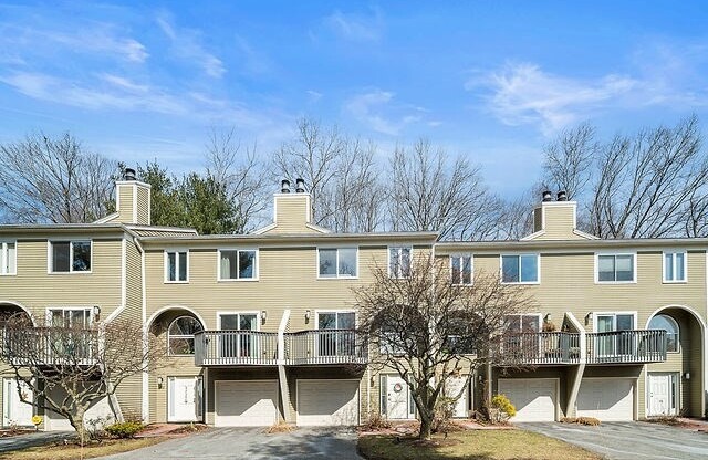 248 KENRICK ST