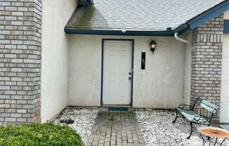 1 bed, 1 bath, $1,300