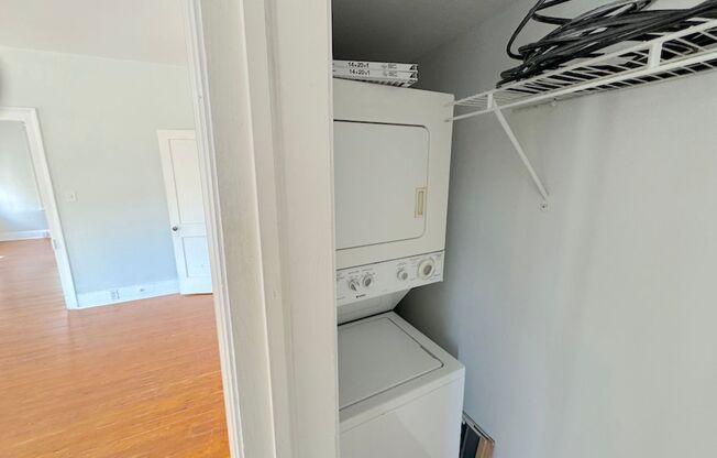 1 bed, 1 bath, 1,000 sqft, $2,000, Unit #2