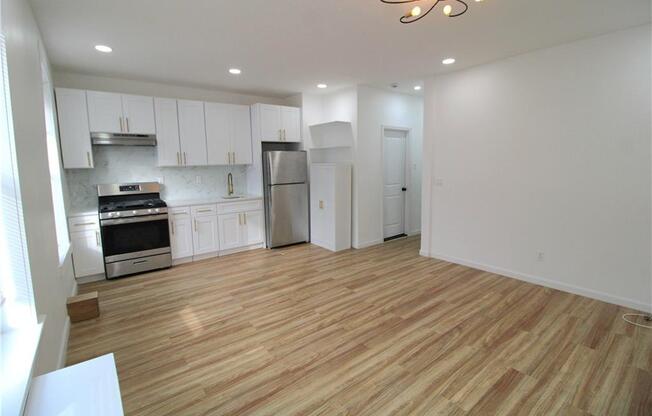 1 bed, 1 bath, 480 sqft, $2,400