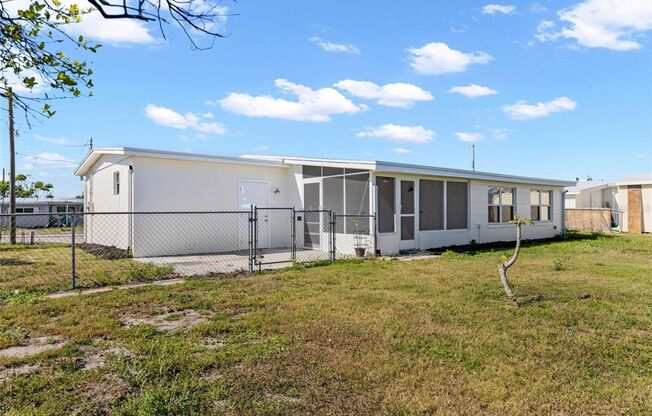 **FIRST MONTHS RENT FREE** Waterfront 3 Bedroom Home