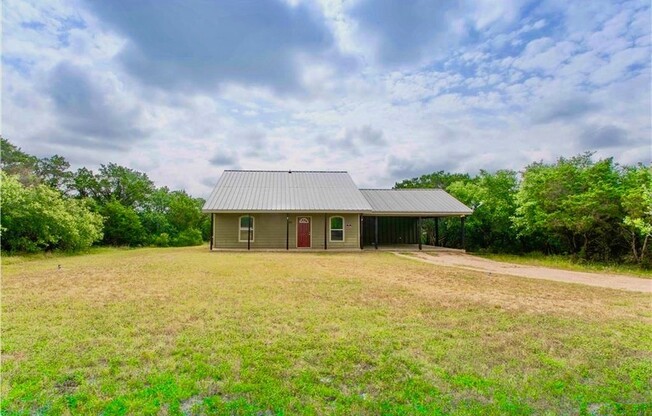 Private Hill Country Home Near Canyon Lake - 3 bedrooms, 2 bathrooms