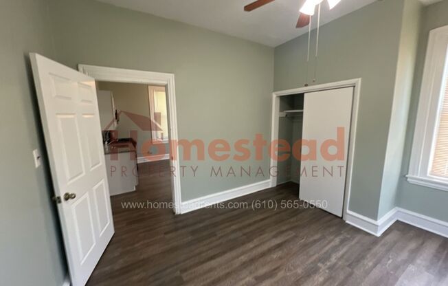 1 bed, 1 bath, $1,000, Unit 2F