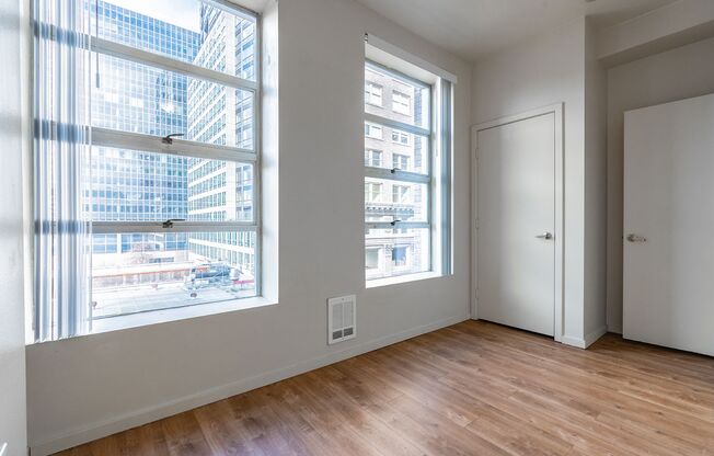 Studio, 1 bath, 252 sqft, $950