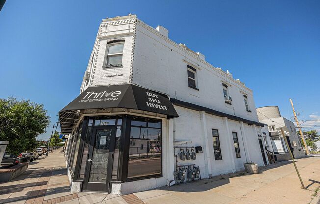 4 W Arkansas Ave