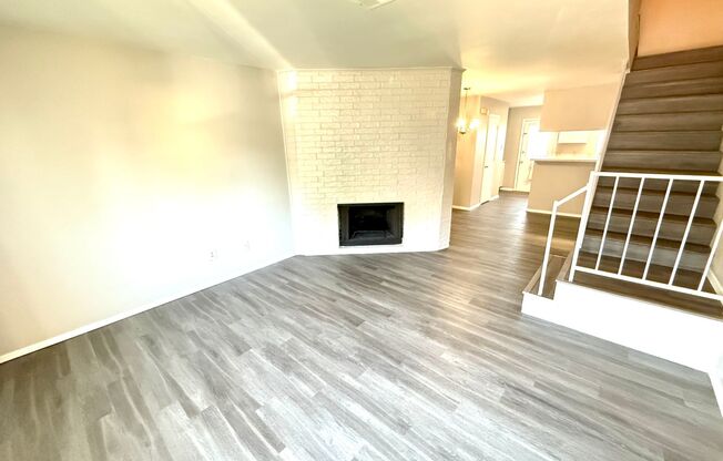629 Carriagehouse Lane Unit#H6, Garland, Texas 75040
