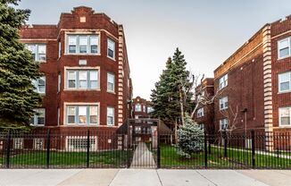 1123 N Lawler