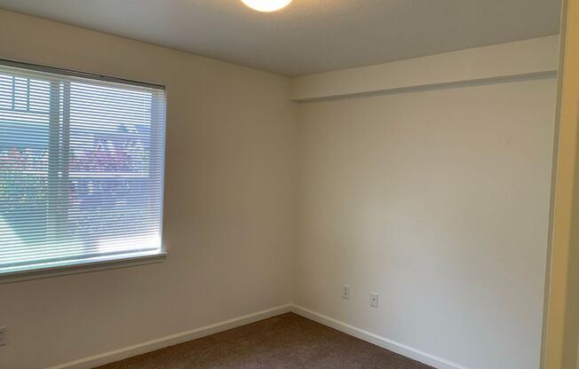 1 bed, 1 bath, 670 sqft, $1,375, Unit 224