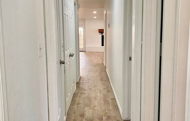 3 beds, 2 baths, $1,595