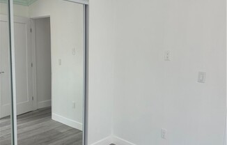 1 bed, 1 bath, 330 sqft, $1,900