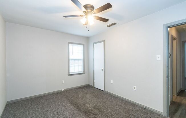 3 beds, 1 bath, $975