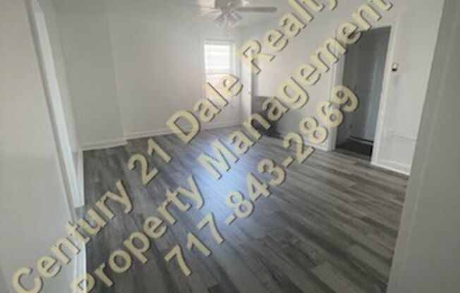 3 beds, 1 bath, 1,000 sqft, $1,395, Unit D