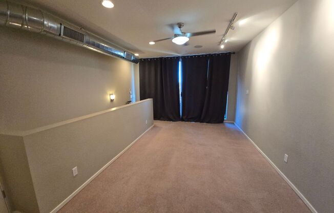 3 beds, 3.5 baths, $2,700