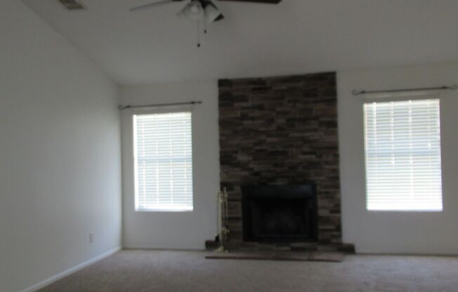 Nice 4 Bedroom + Den Home With Pool In AHWATUKEE!